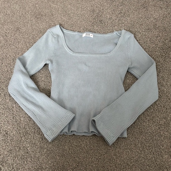 3/$45 Ardene Squareneck sweater 3/4 sleeves - Picture 2 of 4